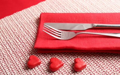 Valentine’s Day Restaurant Linen & Decoration Ideas