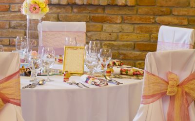 Restaurant Linen Rentals: 5 Reasons to Switch to Cloth