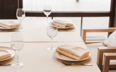 How Can Cloth Table Linens Improve Restaurant Aesthetics?